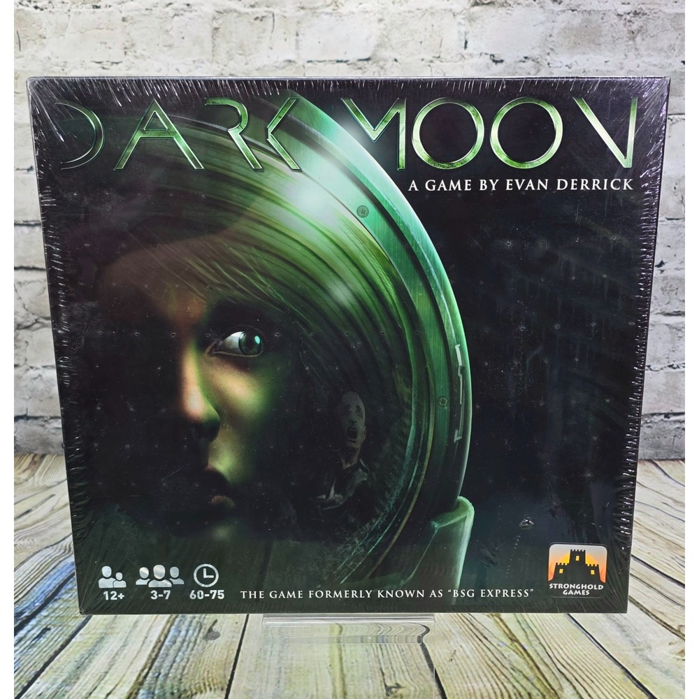 Dark Moon Board Game 2018 Stronghold Sci-Fi Horror Hidden Role Strategy Survival